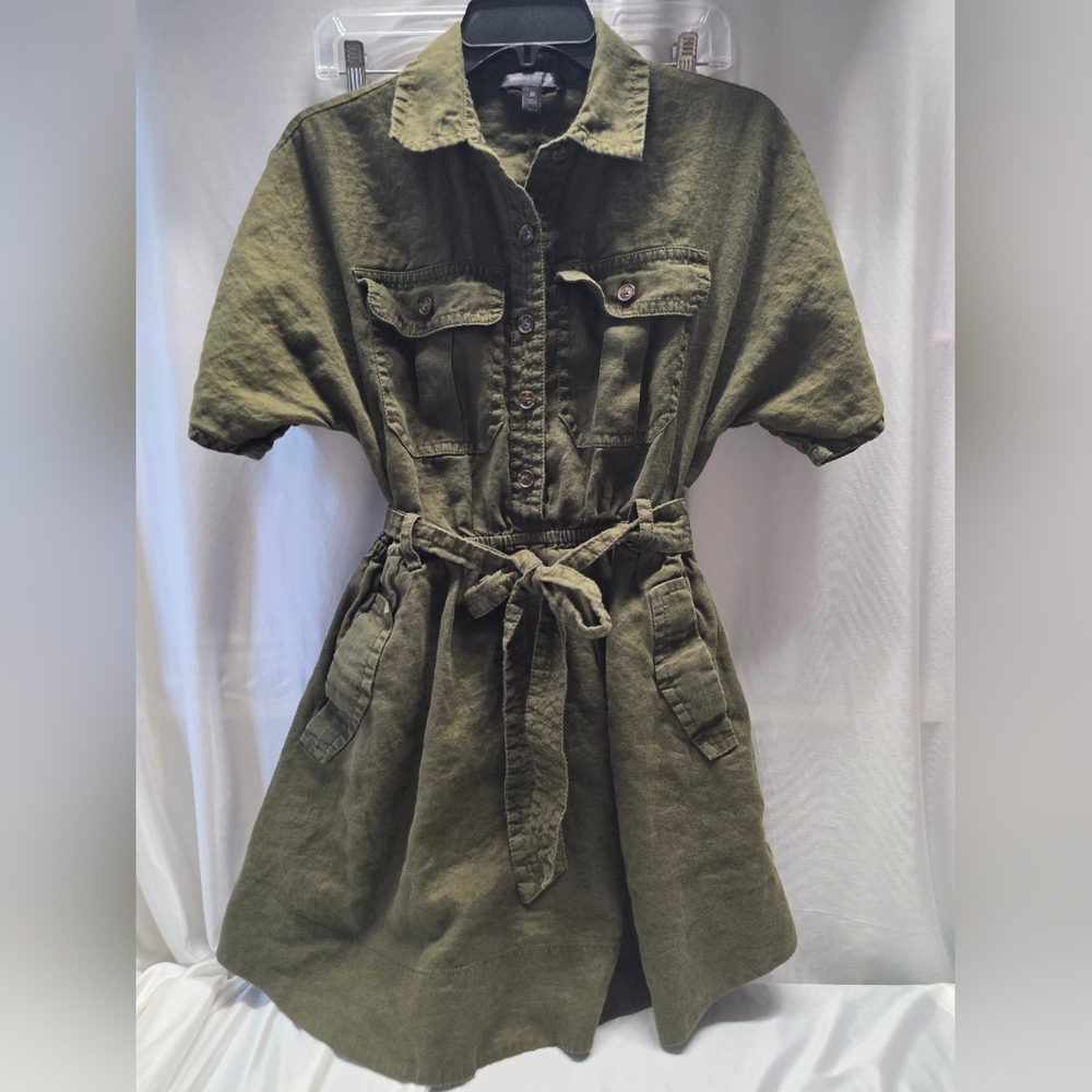 Banana Republic Green Dress with Cinched Waist